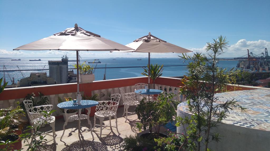 Acomodação com café da manhã  Carmo Salvador